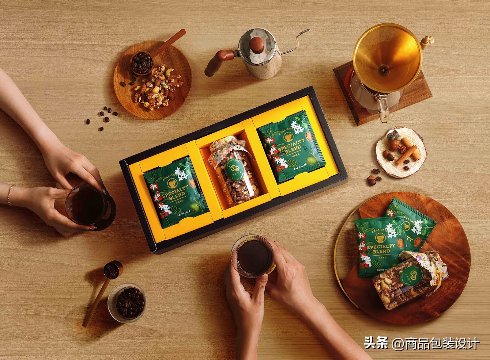 gift-you中秋咖啡礼盒包装设计via:蒋龙浩