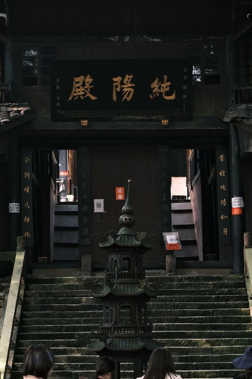 不上峨眉山自驾一日游最佳攻略,峨眉山全程不用步行攻略