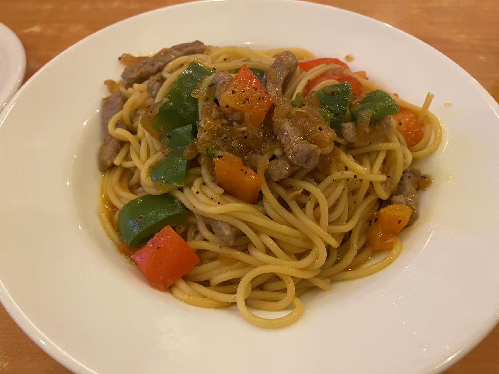 萨莉亚意式餐厅上班怎么样,萨莉亚意式餐厅员工待遇