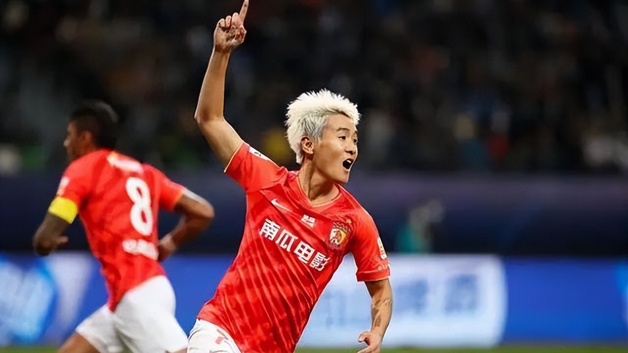 韦世豪老婆吴雅家世,韦世豪和老婆秀恩爱