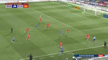 CCTV5早早直播，中国男足半场无射门！惨不忍睹打脸了谁