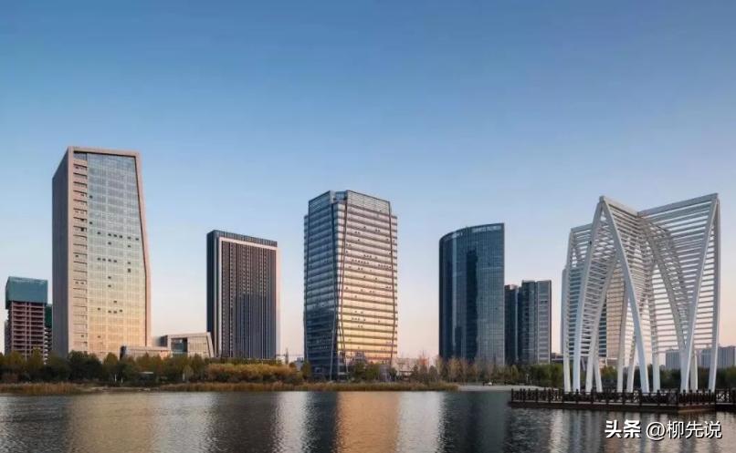 烧烤只是副业！山东淄博企业排名公布，当地真龙头年收入超800亿