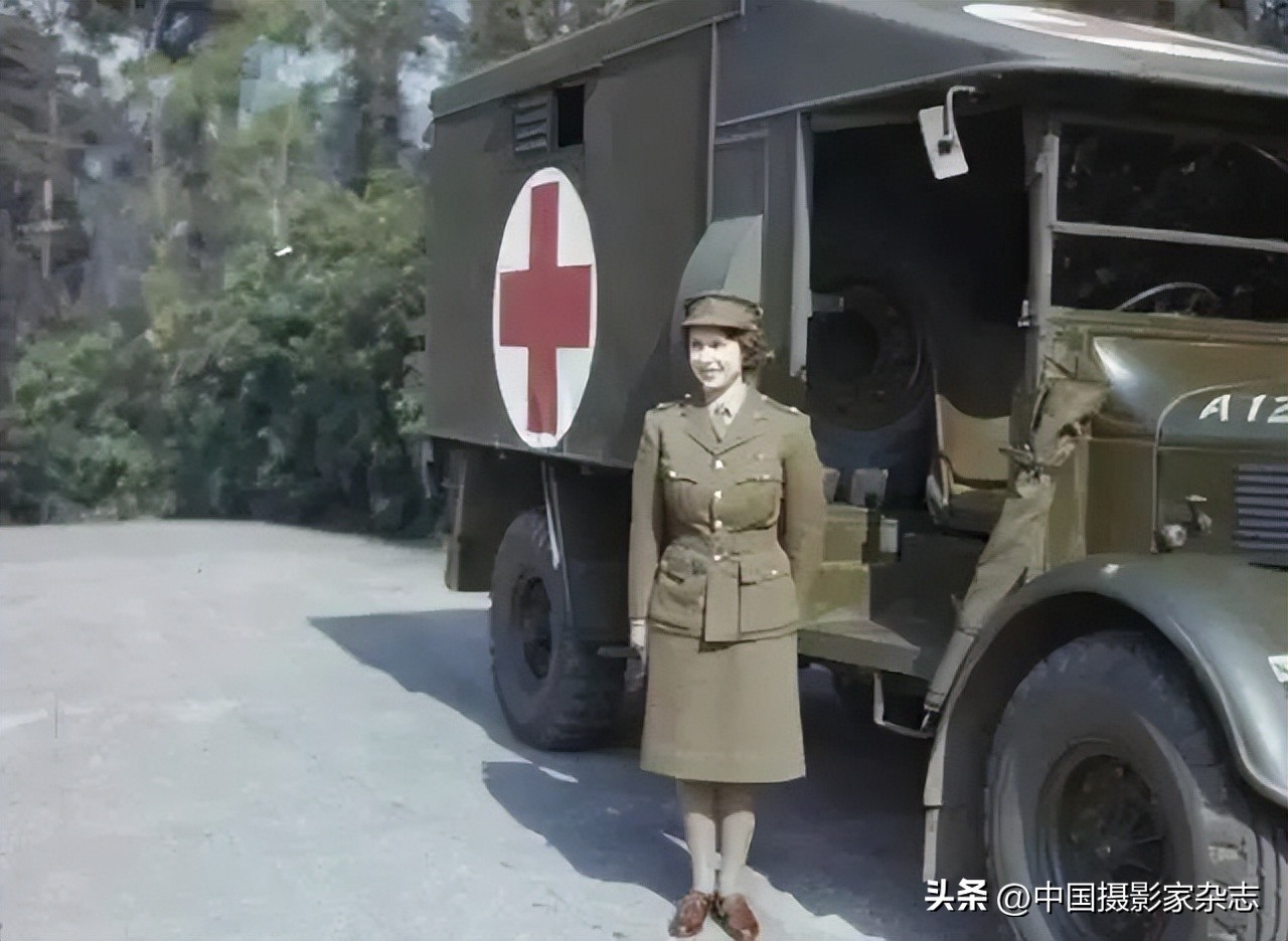 历史上让人毛骨悚然的照片100张,40张罕见的历史照片让人大开眼界