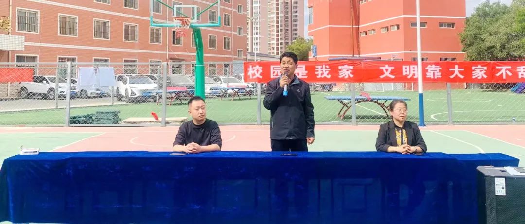 垃圾不落地校园更美丽倡议的内容,兰州市成功小学