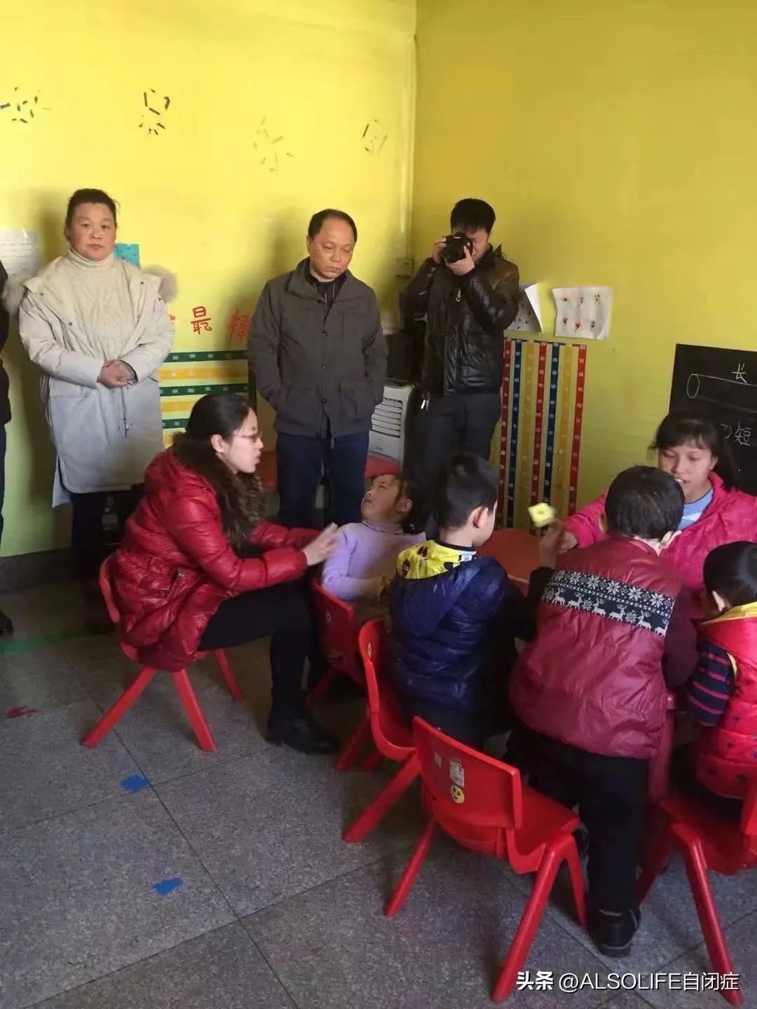 孤独症智障儿童培训机构,自闭症智力障碍培训机构