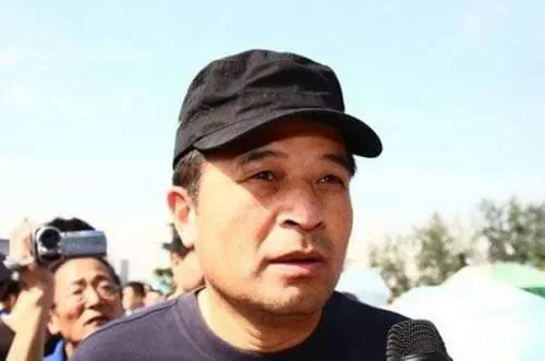 64岁毕福剑近况曝光！曾祸从口出被央视开除，如今竟成了如此模样