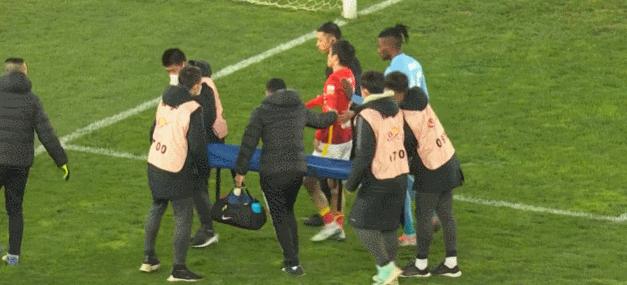 大连人主场高呼谢晖,谢晖大连人5:1赢大连