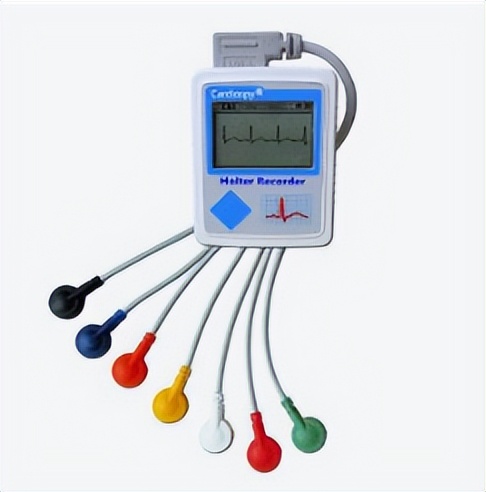 电极作为连接人体与仪器的桥梁，对通道心电图仪有何影响？