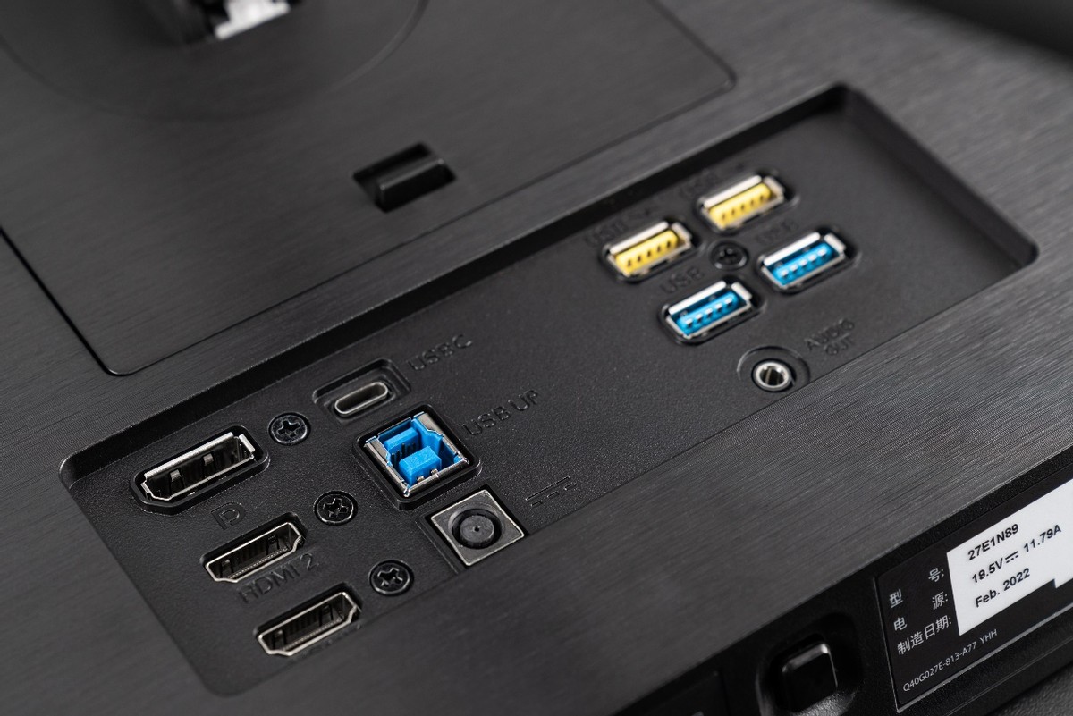 4K高素质OLED普及化“第一人”飞利浦27E1N8900显示器测评