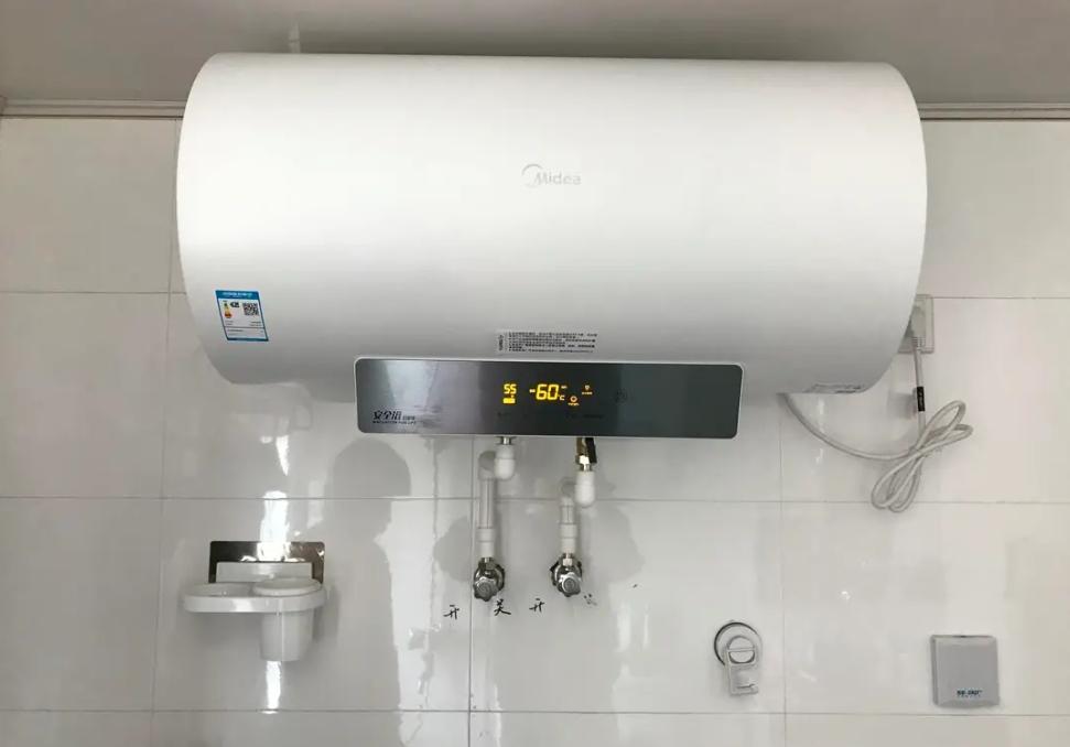 内行人买变频还是定频电热水器,怎么选电热水器4个建议很实用