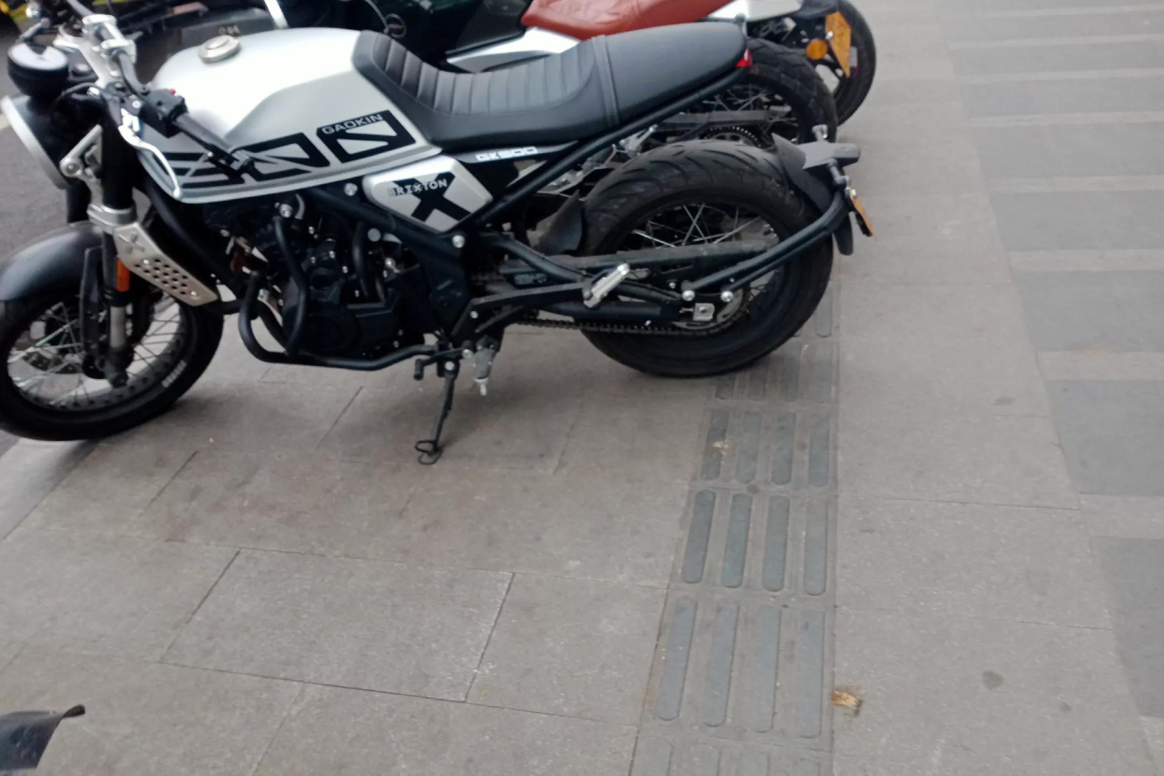 摩托车长时间骑行动力衰退,摩托车长时间骑行有什么危害