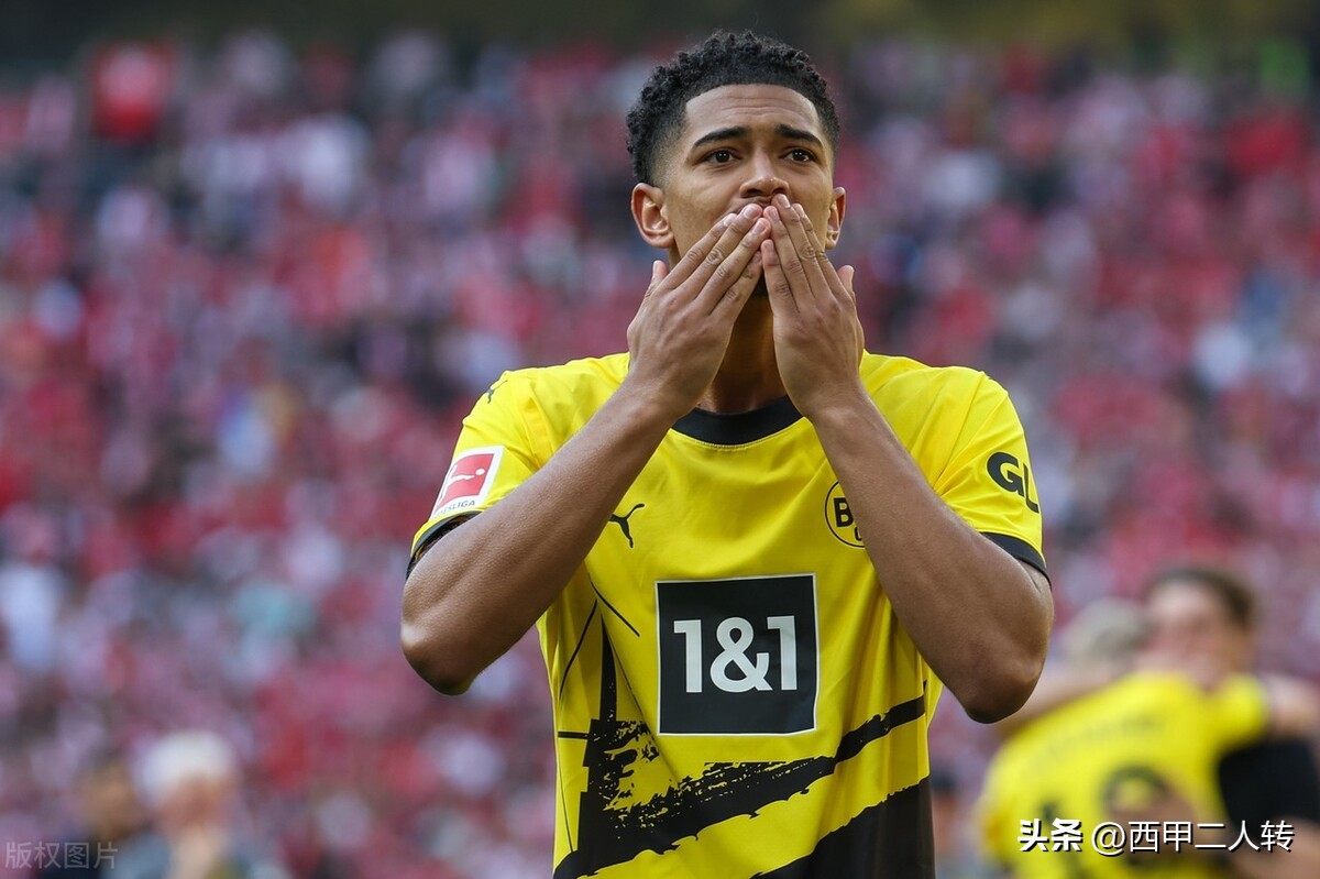 赛季马上结束,近几年足坛最伟大的一笔转会