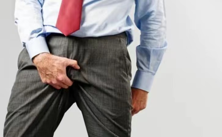 阴囊湿疹会传染吗?要怎么治疗?阴囊湿疹4大问题,答案全在这里