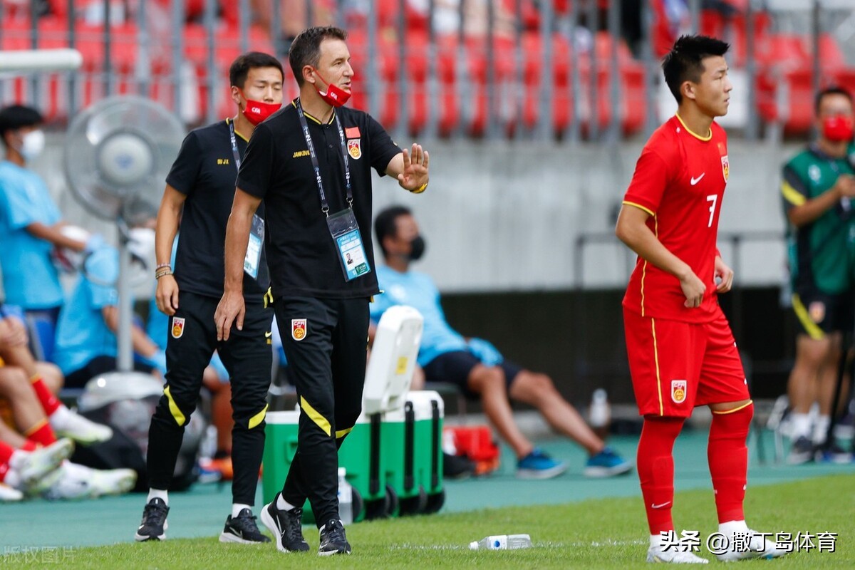 扬科维奇谈张琳芃,扬科维奇谈国足0-1对手