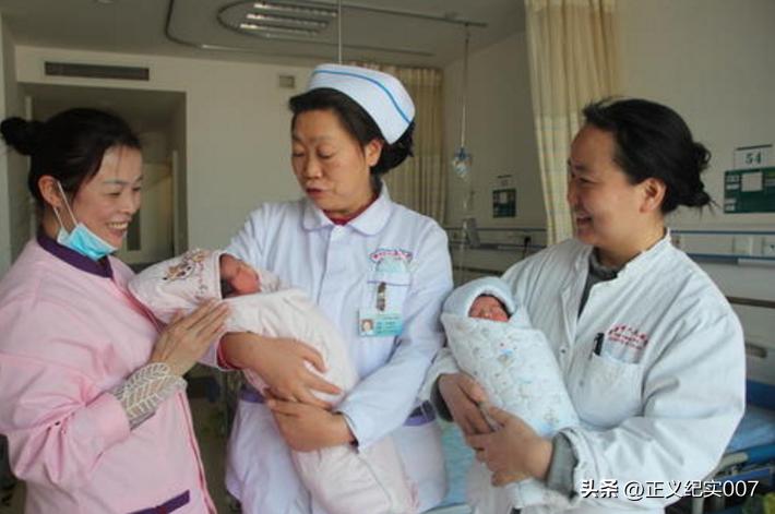 2010年广东省佛山市，残忍二妈捅伤六岁女童*体下**，砍掉手指跟耳朵