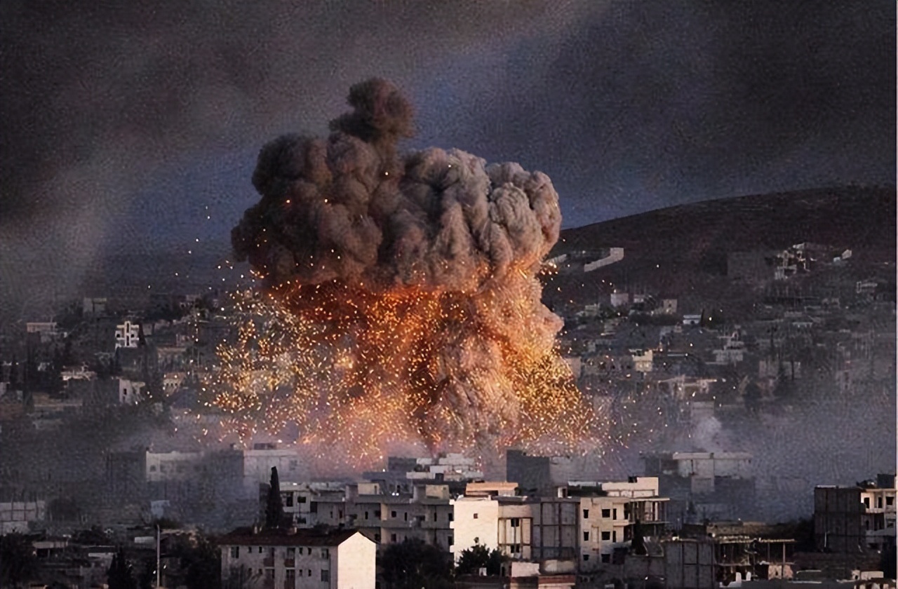 重温叙利亚战争，美国嘴里喊着世界和平，却干着“畜生”的行为