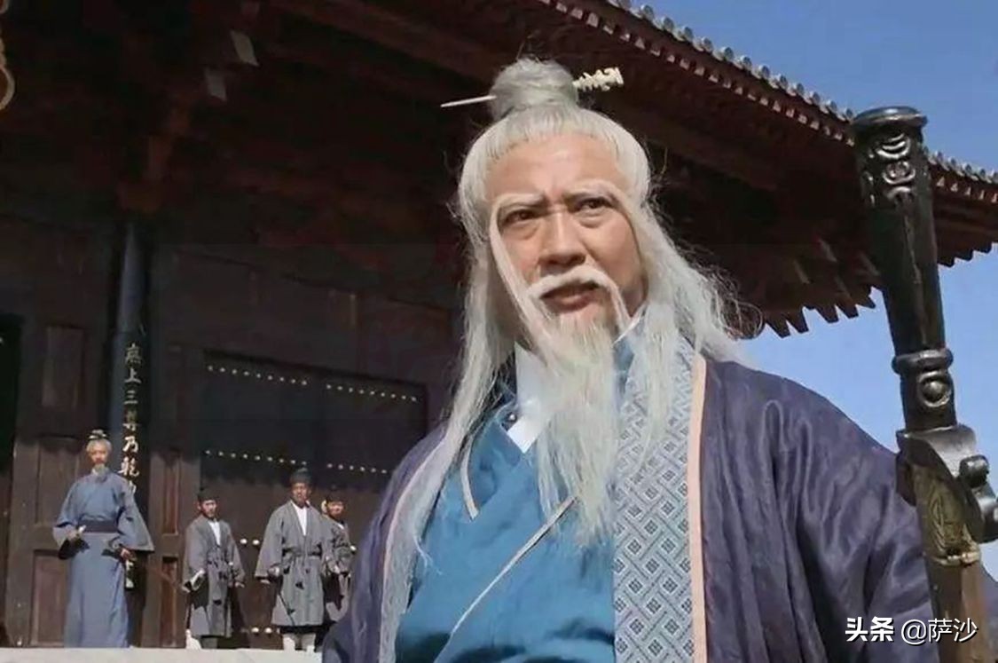 张三丰为何没给张翠山报仇,张三丰为什么不传张无忌九阳神功