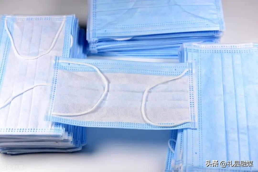 冰箱放口罩能省电真的假的,冰箱里放一只口罩可以节省电吗