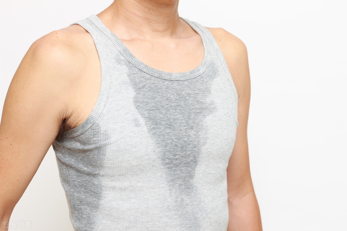 晚上睡醒后就出一身汗是什么原因,晚上睡醒老是出汗是怎么了