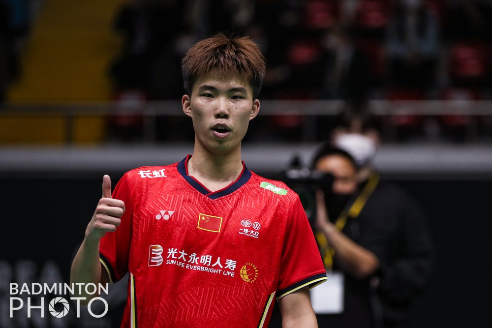 国羽新星翁泓阳爆冷夺冠,全英半决赛国羽冲金冲进决赛