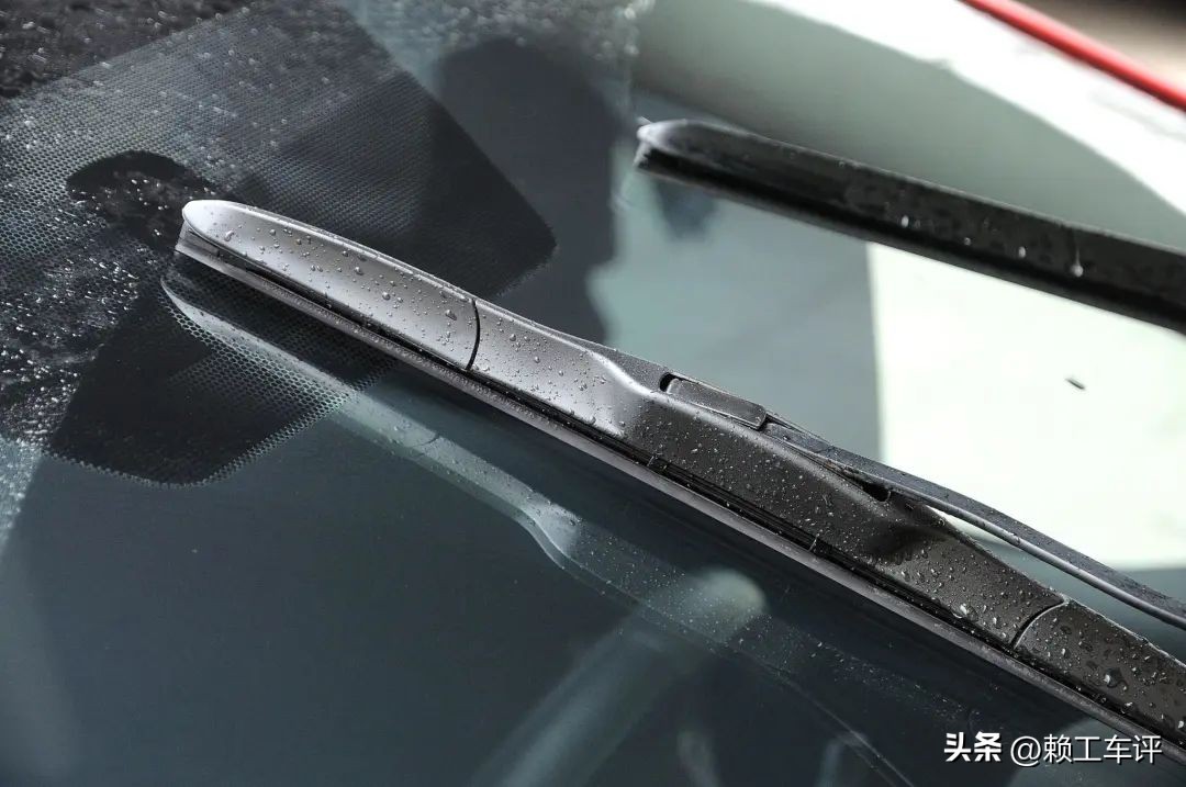 玻璃水去油膜是智商税吗,宝利伦油膜清洁剂是智商税吗