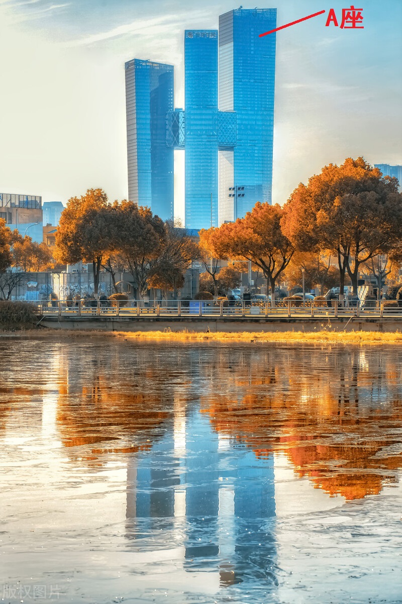 南京300米高楼规划最新,南京超300米高楼