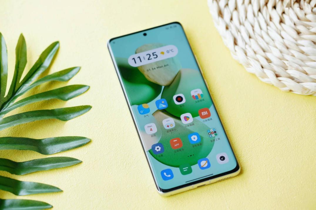 小米新款骁龙8旗舰机曝光,小米手机骁龙8第二代