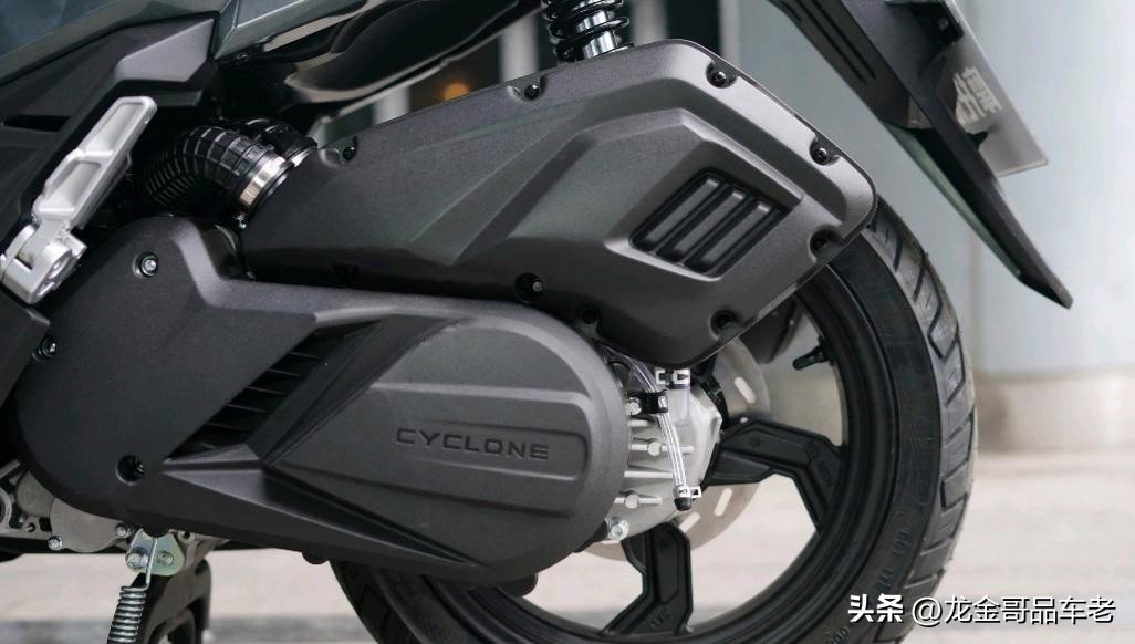 最适合摩旅的踏板车两万以内,150cc跨界踏板车