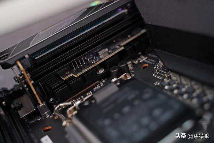 rog姘村喎z790瑁呮満,rogz790姘村喎涓绘満