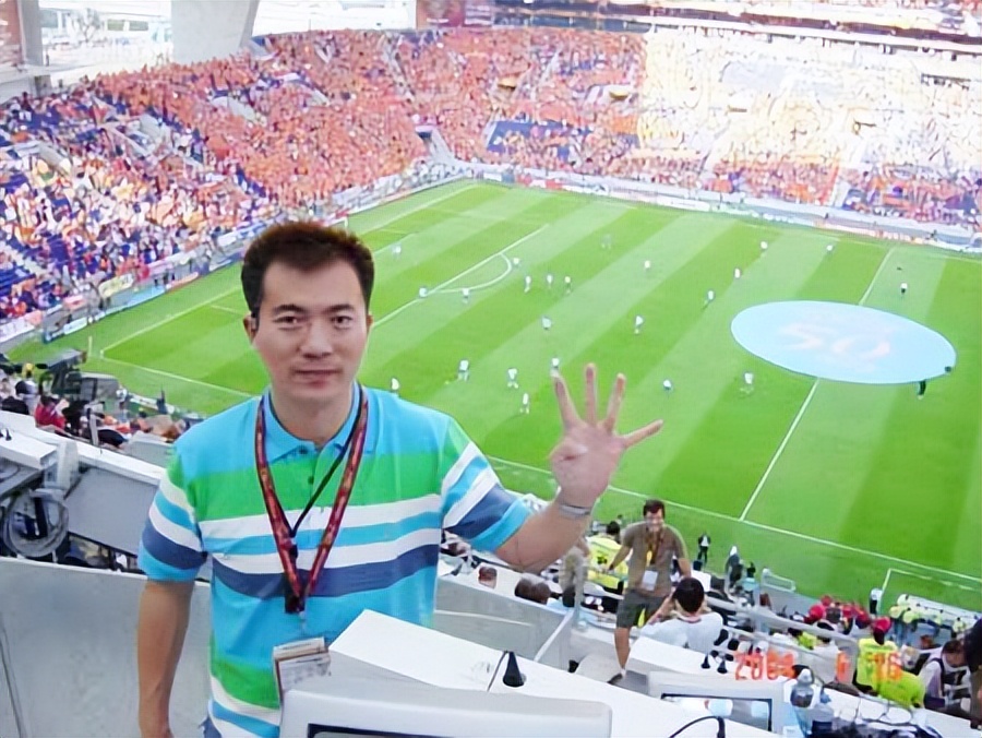 黄健翔为何与前妻离婚,黄健翔离婚案件