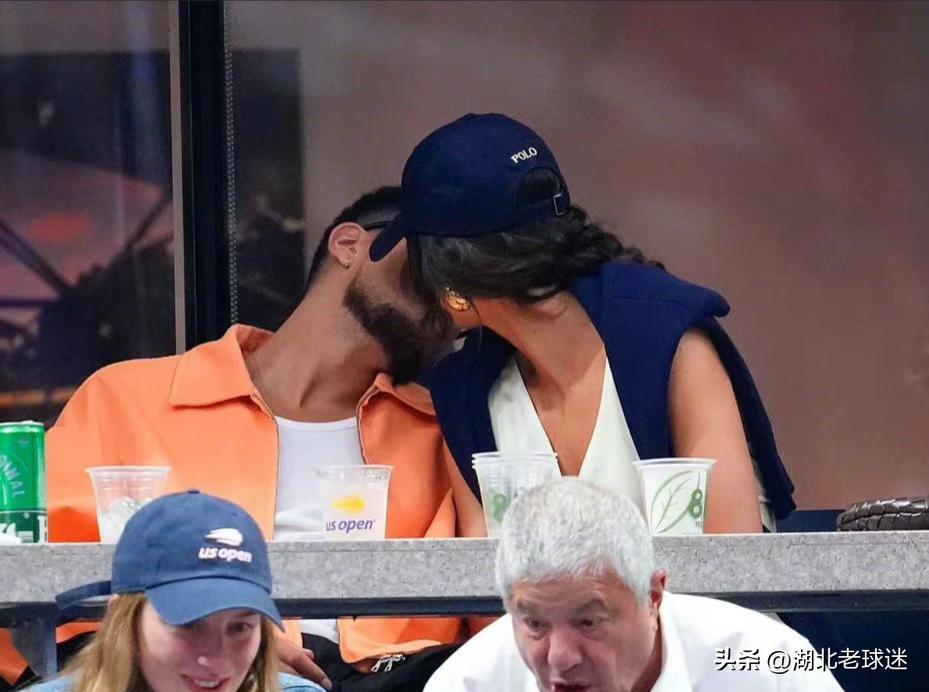 太阳抢七布克和詹娜,布克詹娜观战美网男单决赛