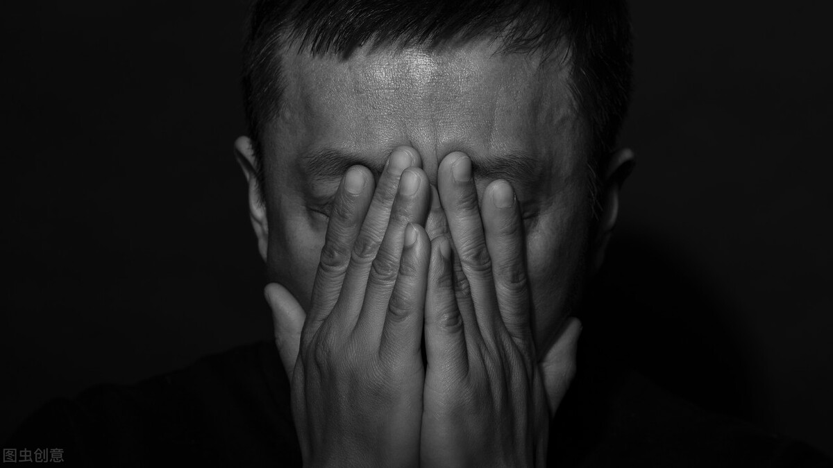 女孩从小被嫌弃10年后回家,女孩从小被嫌弃十年后回家