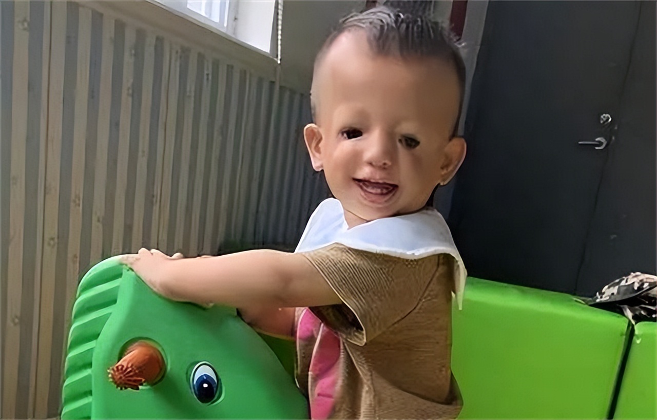 鸟脸妈妈坚持二胎,鸟脸妈妈不顾反对生二胎