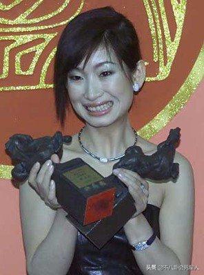 第一眼“丑”，第二眼好看，这7位女星颜值是个谜