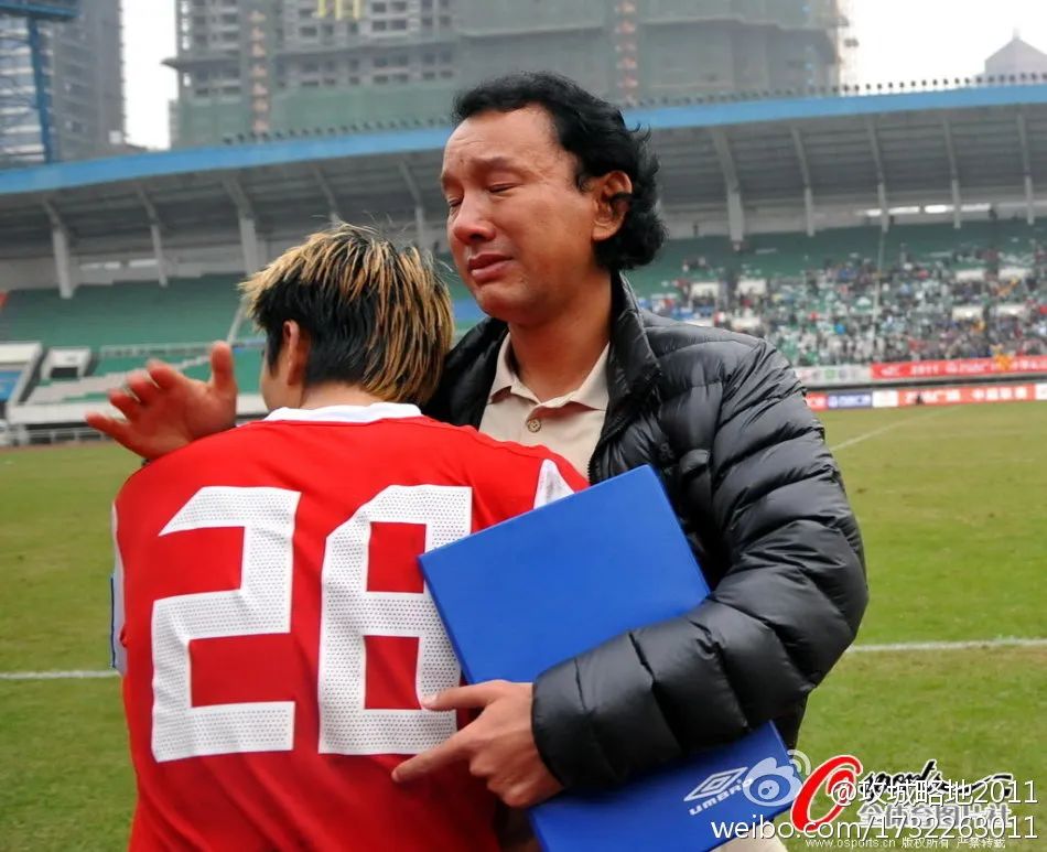 牛洪利孙继海,牛洪利大连