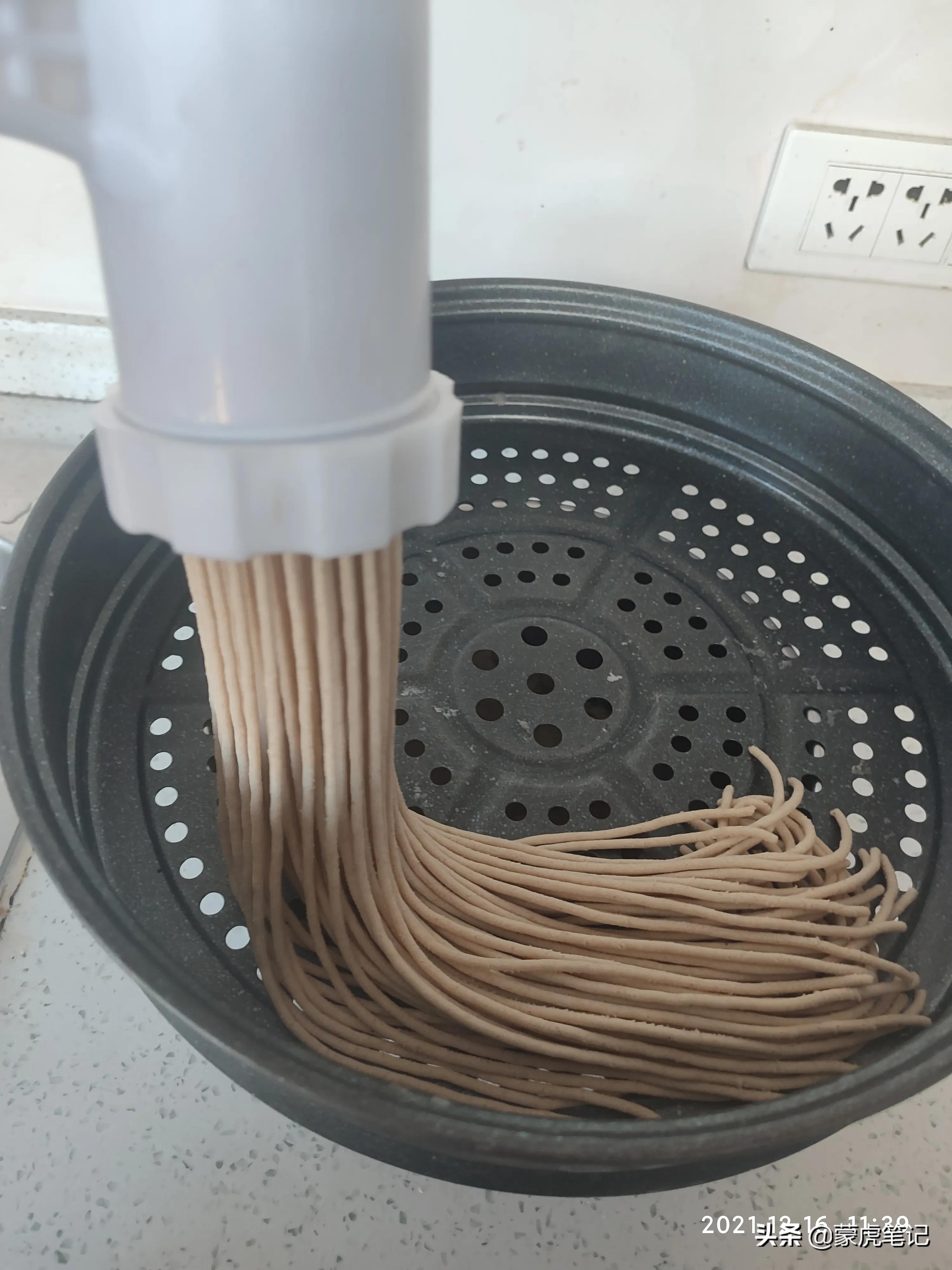 莜面鱼鱼家常做法,家常莜面的做法视频