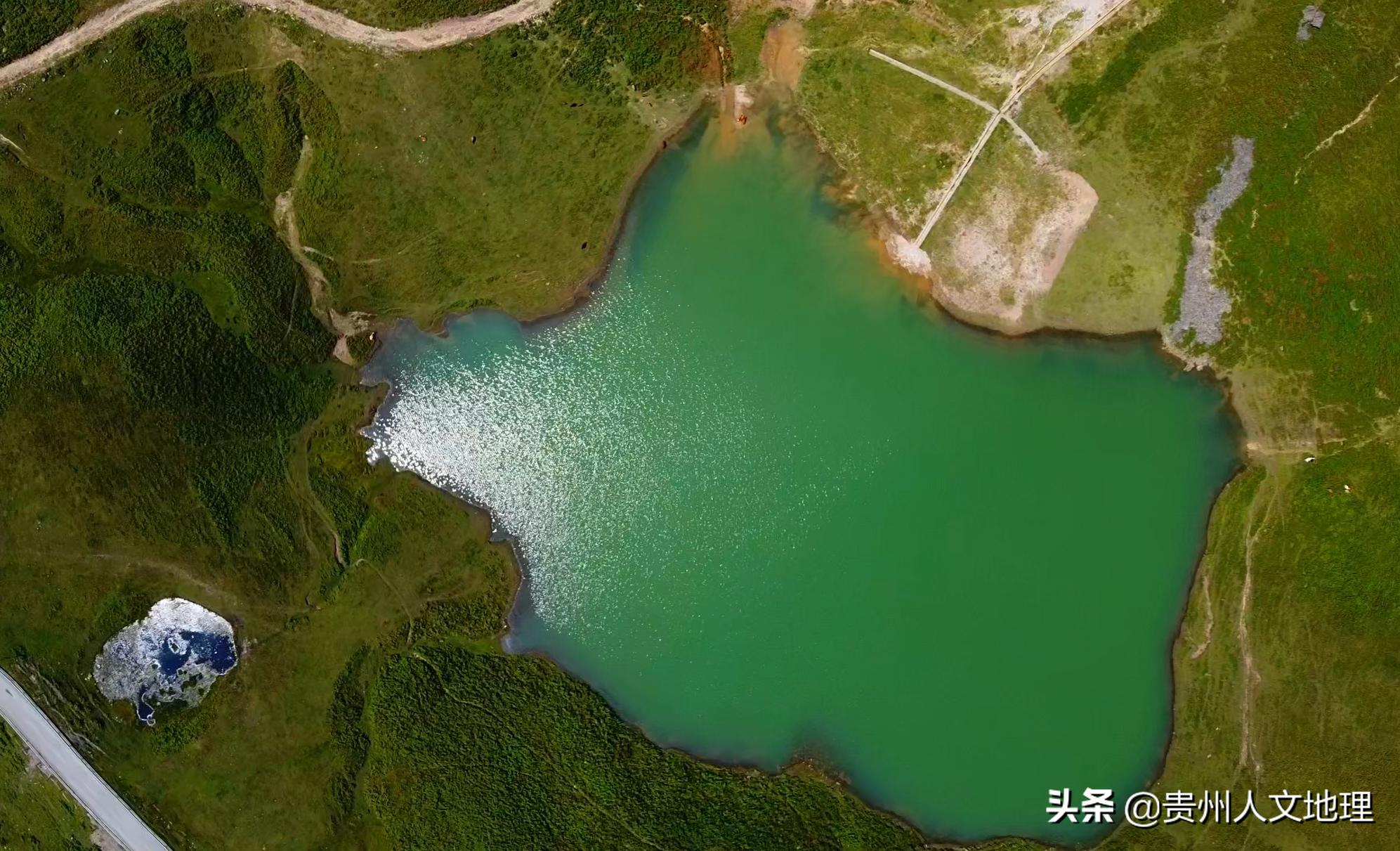 贵州深山恶魔之眼洞,探险中国贵州恶魔之眼