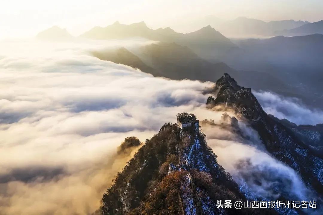 从未见过的绝美景点,长城摄影师
