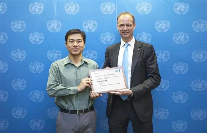 李彦宏创立百度的过程简介,百度李彦宏现状