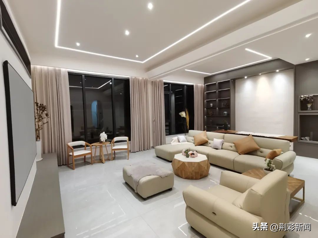 绘就新画卷领略乡村美,石首画卷