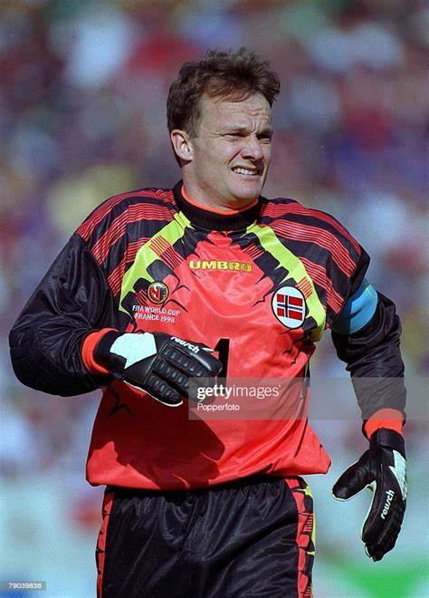 昔日英雄全文,昔日英雄1-48集免费看