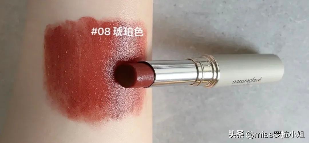 除了护肤品还有什么化妆品好,除了护肤品还能用什么保湿