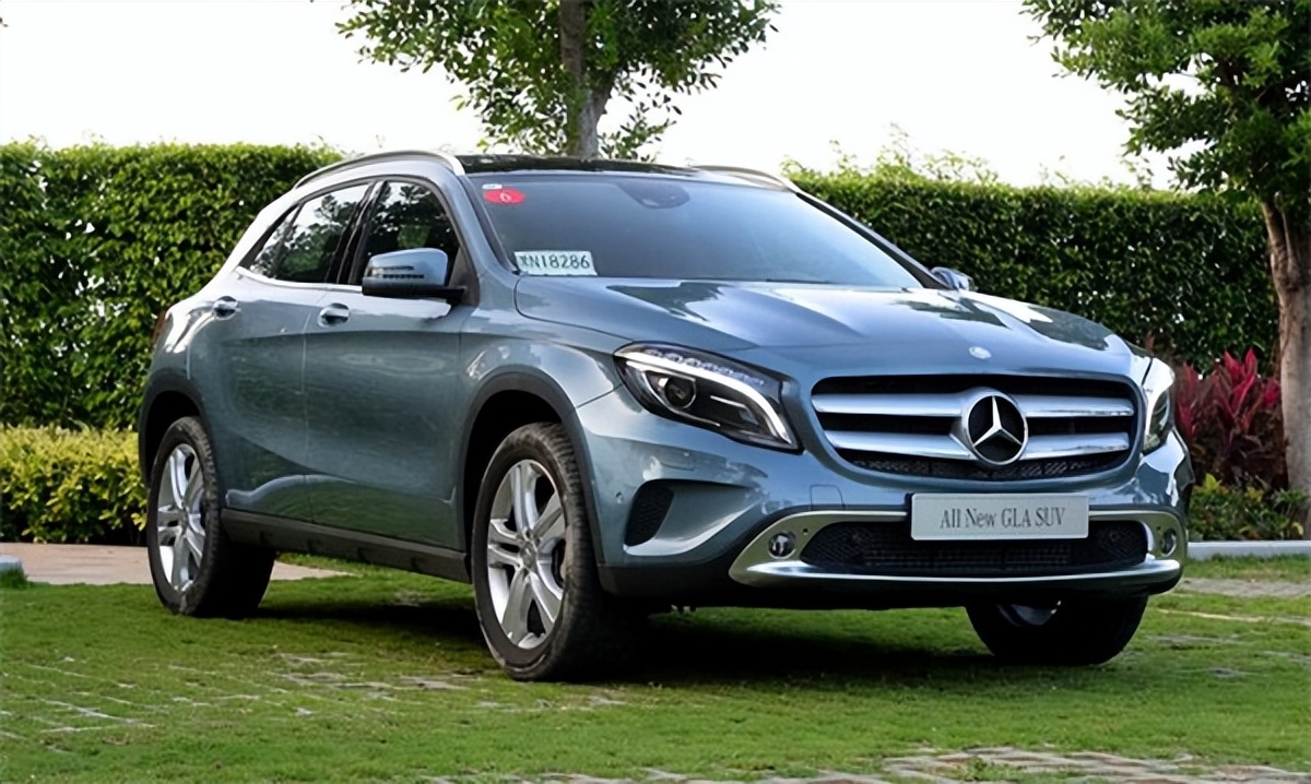 【图文】厦门豪车租赁价格一览表、豪车出租的价格多少钱