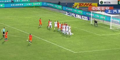 郑铮世界波破门,郑铮凌空打门