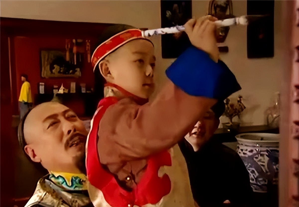 康熙第一次见到甄嬛为什么惊喜,甄嬛传康熙见到孙子乾隆是哪一集