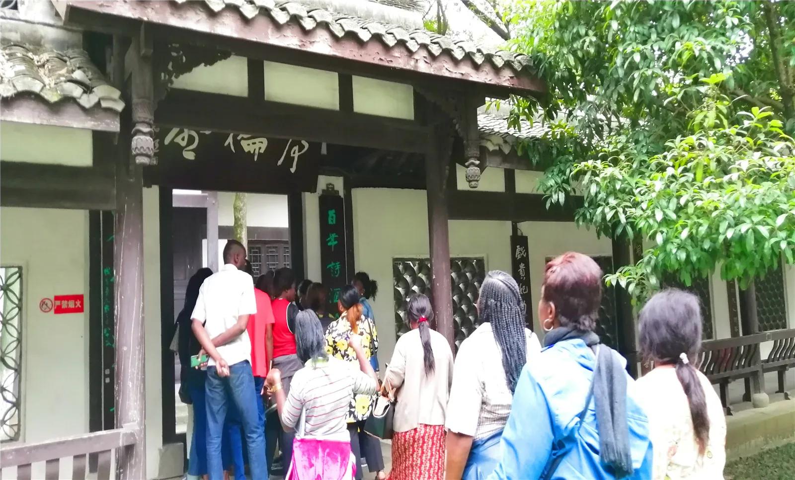 李白的三大思想是什么,李白的思想和性格对其创作的影响