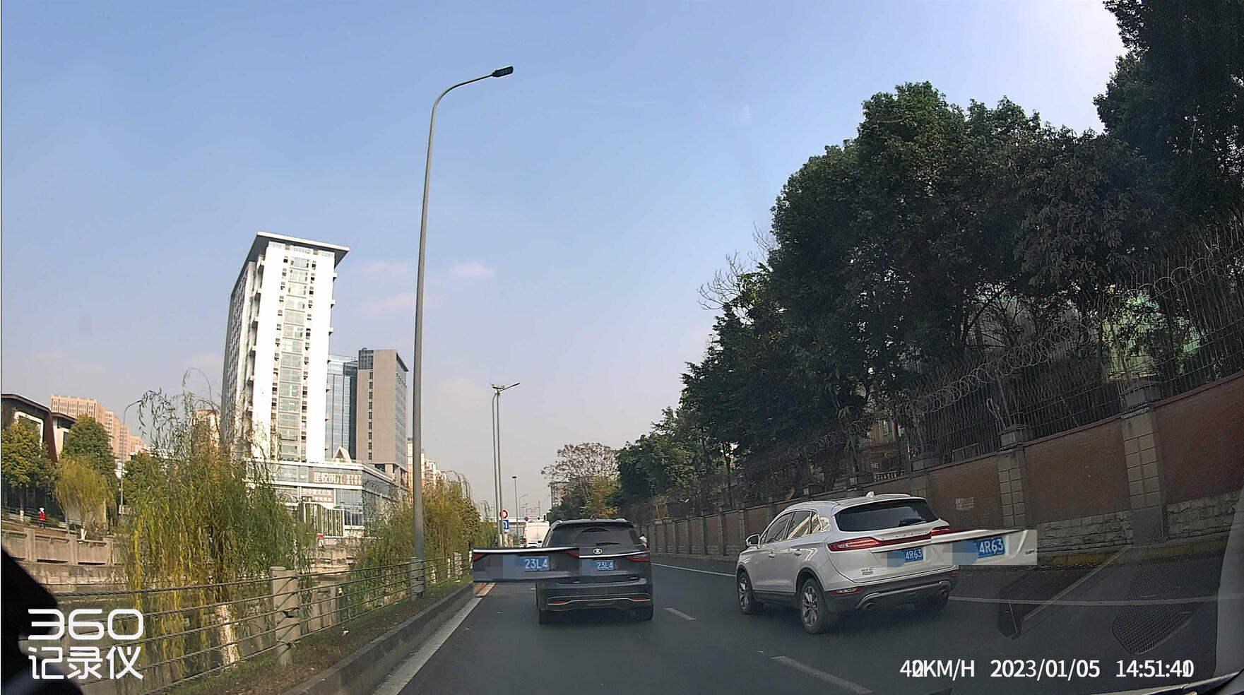 盯盯拍mini5和海康威视c6pro,360行车记录仪g3003k对比海康威视