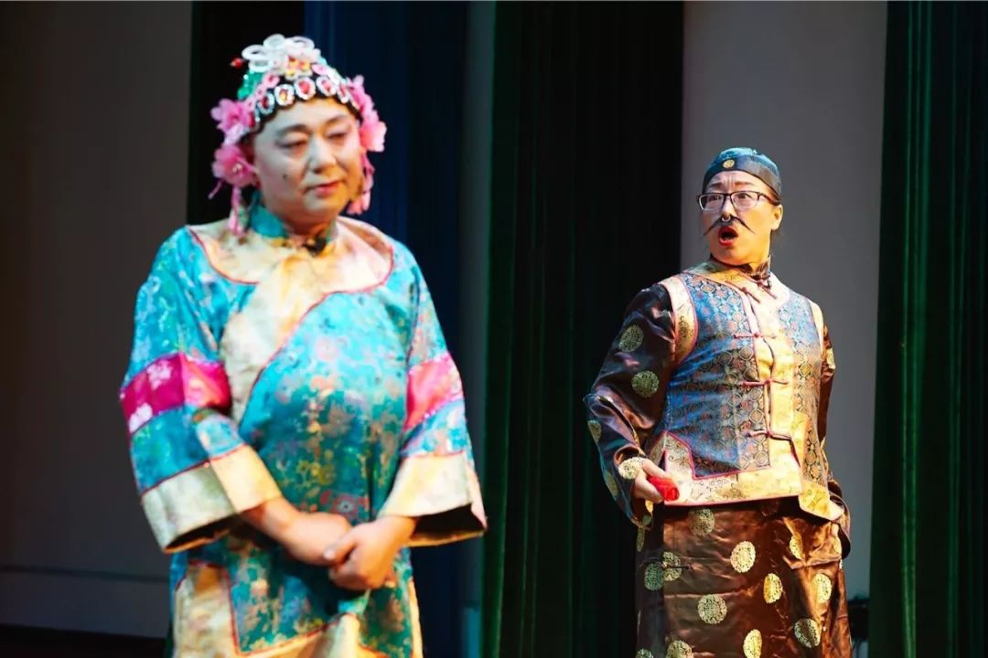 吃到嗓子眼的牛肉面,吃到嗓子眼的榴莲自助