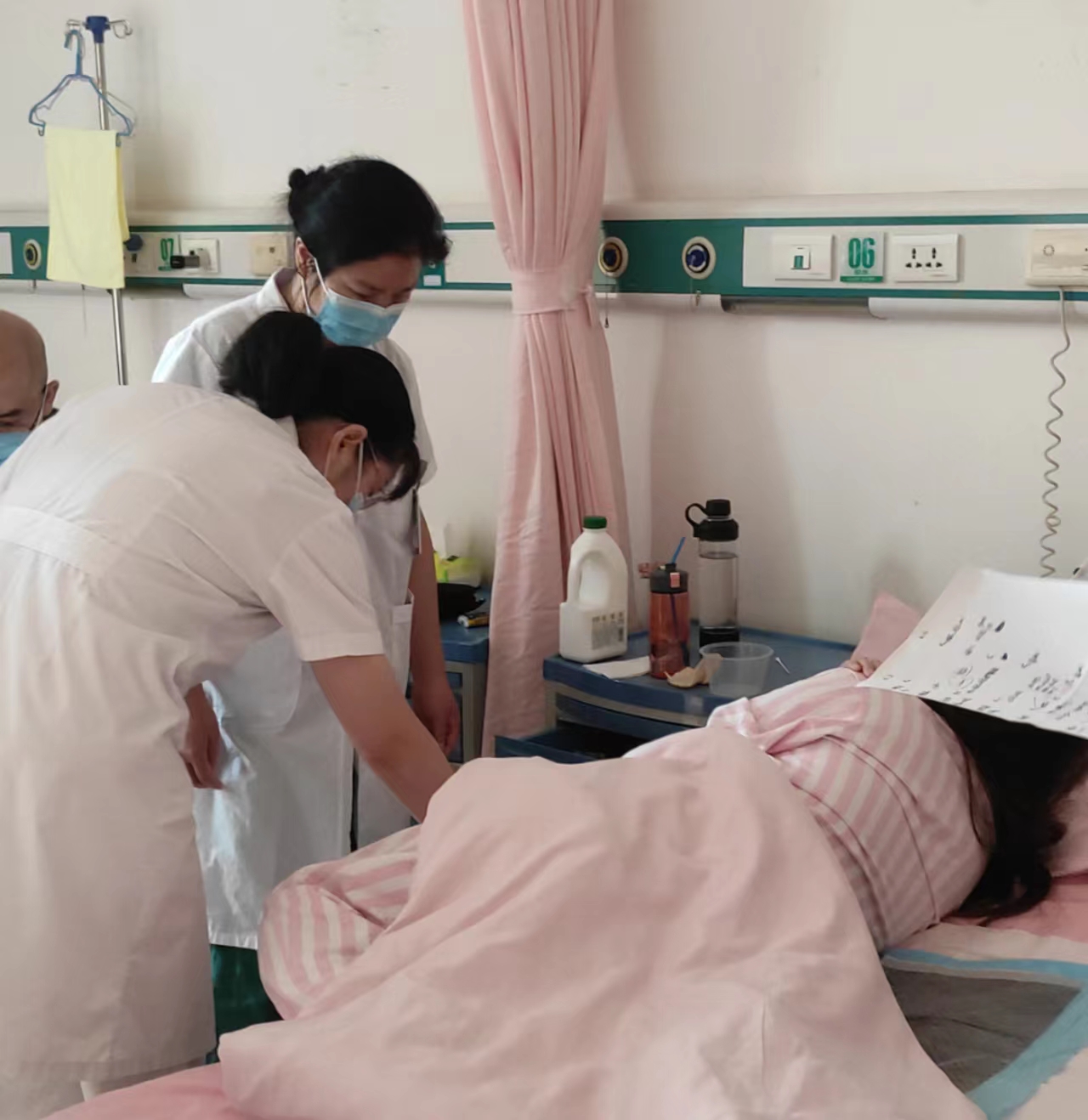 子宫腺肌症及子宫肌瘤还贫血咋办,子宫腺肌症引起的缺铁性贫血