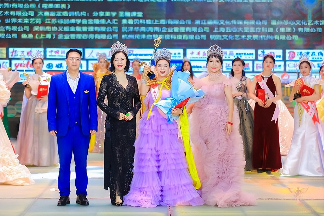 第六届世界女神大赛,蔻墨杯冠军